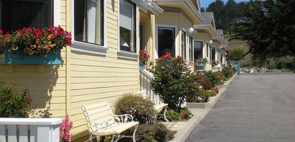 White Water Hotel Cambria Exterior foto